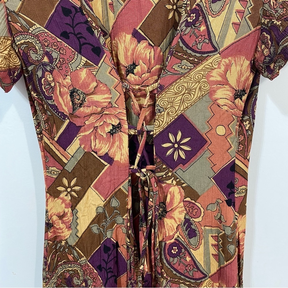 Betsy Lauren Button Front Floral Abstract Vintage Rayon Front Slits Dress Size 6 - Picture 5 of 8